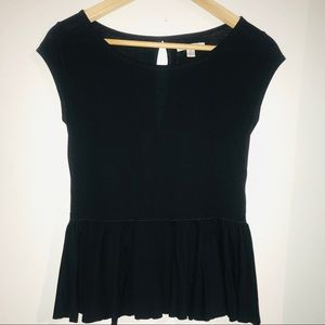 🕶 Black Peplum Top